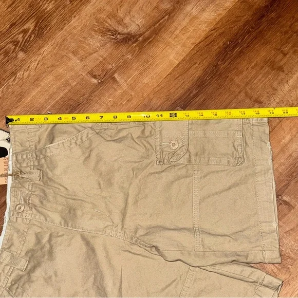 Ditch Plains Boys Cargo Shorts Size 18 Khaki Tan 100% Cotton NWT New With Tags - Picture 11 of 11